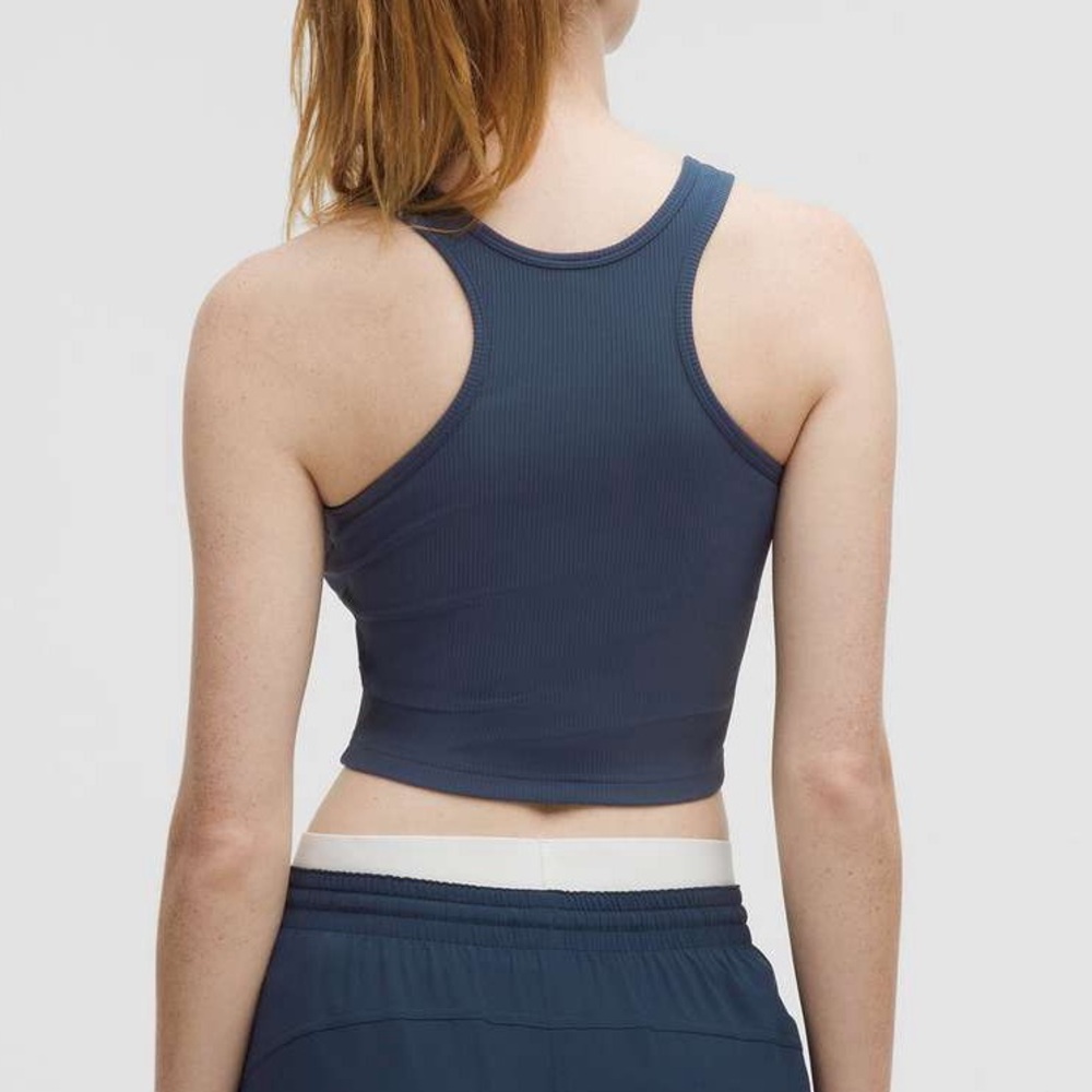 Lululemon Power Pivot Training Tank - Picture 2 of 9